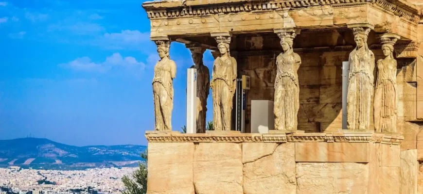 Why the Acropolis in Athens is a Must-Visit Historical Site